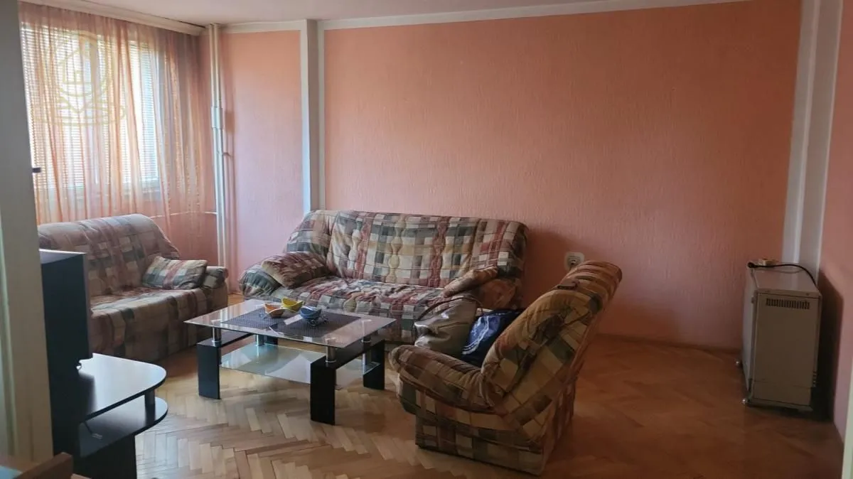 Prodaja, trosoban stan, 69m², Medijana, Niš