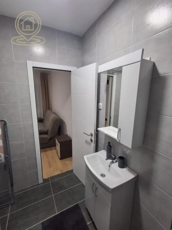 Izdavanje, garsonjera, 25m², Adice, Novi Sad Sve Podlokacije