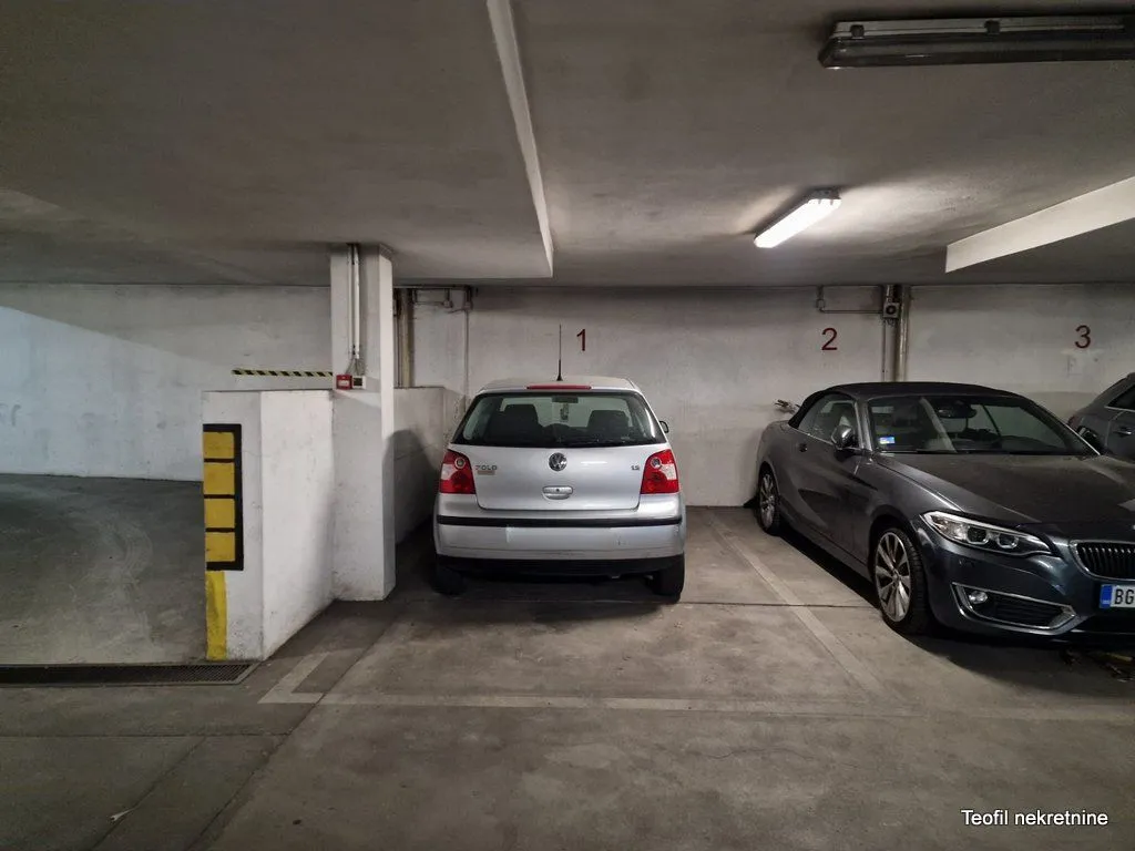 Rent, office space, 130m², Slavija, Vračar Sve Podlokacije
