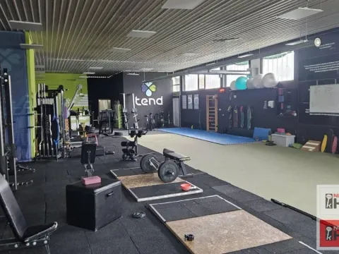 Rent, office space, 300m², Novo naselje, Novi Sad - image 8