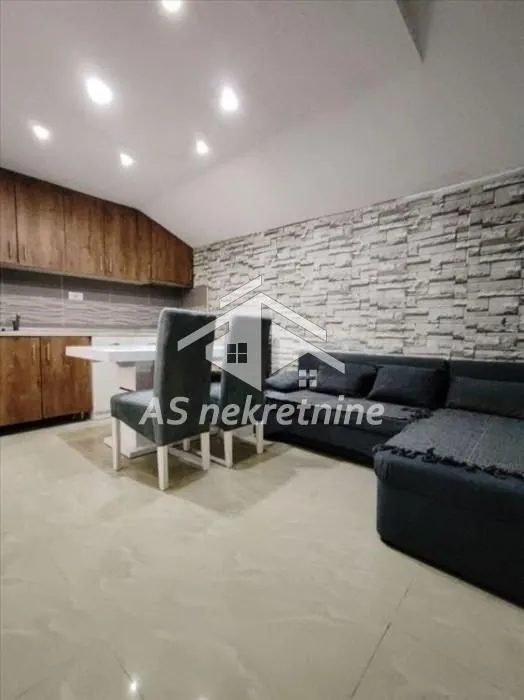 Rent, two bedroom apartment, 48m², Čukarica, Beograd