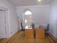 Izdavanje, stan, 220m², Stari Grad, Beograd - image 3