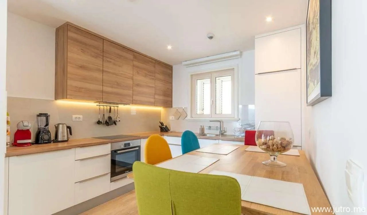 Prodaja, jednosoban stan, 55m², Luštica, Tivat