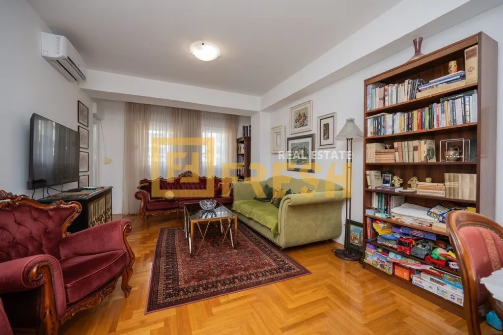 Prodaja, dvosoban stan, 74m², City Kvart, Podgorica