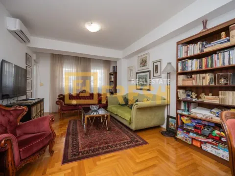 Prodaja, dvosoban stan, 74m², City Kvart, Podgorica - image 5