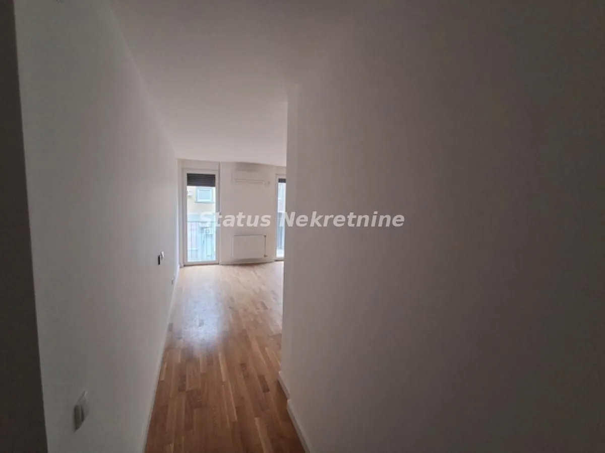 Prodaja, trosoban stan, 64m², Podbara, Novi Sad Sve Podlokacije