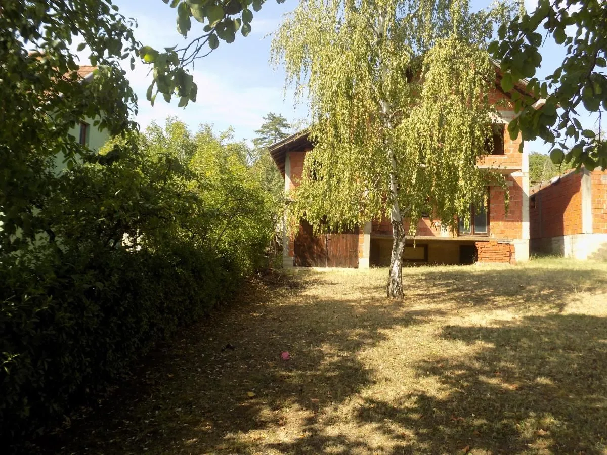 Prodaja, kuća, 228m², Karadjordjevo brdo, Paraćin