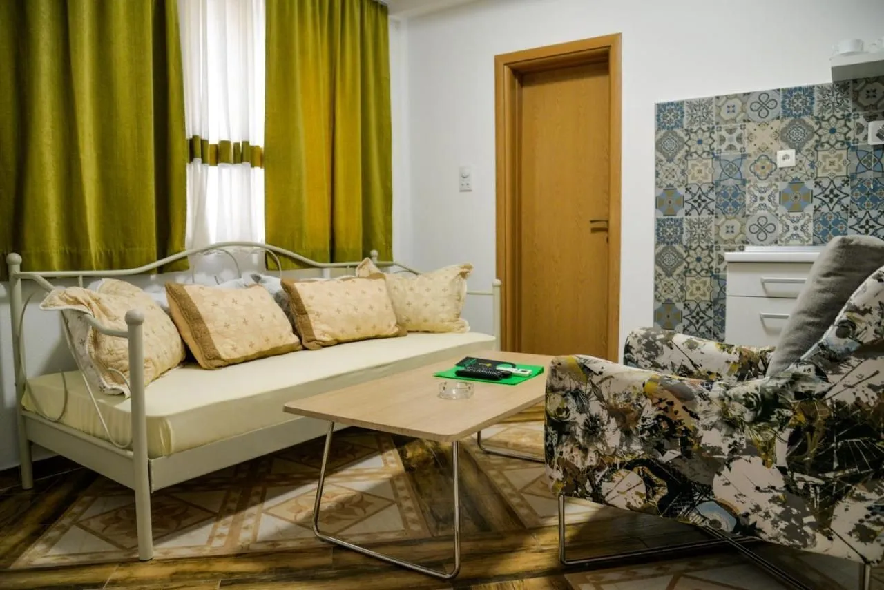 Sale, hospitality venue, 550m², Kotor, Crna Gora