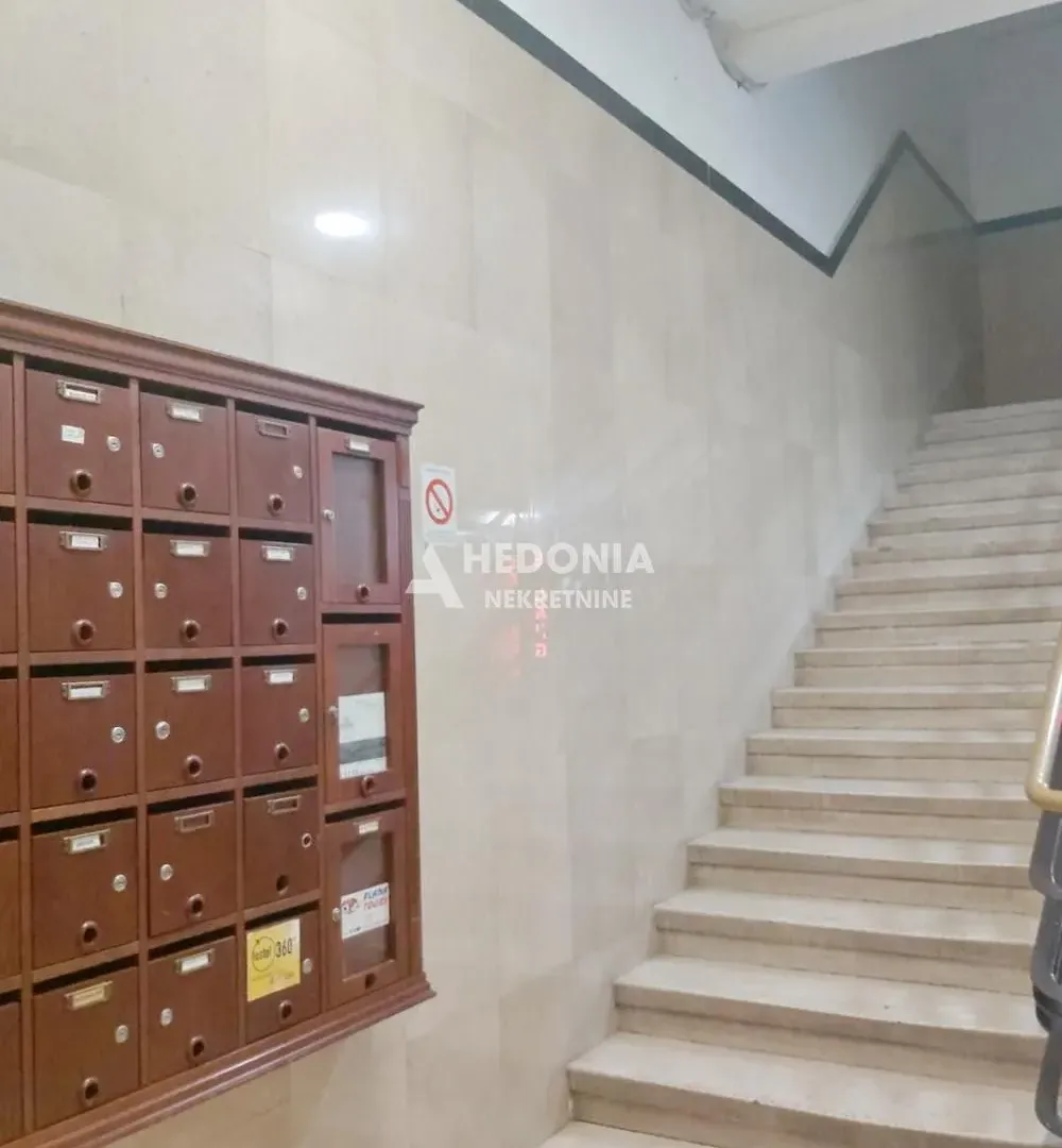 Prodaja, stan, 167m², Stari Grad, Beograd