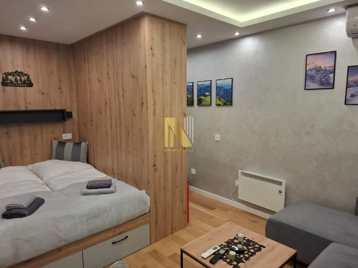 Prodaja, garsonjera, 27m², Centar, Zlatibor
