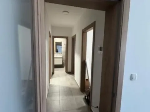 Izdavanje, dvosoban stan, 69m², Master Kvart, Podgorica - image 8