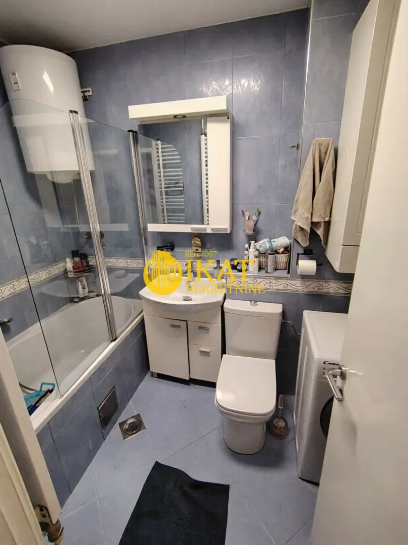 Prodaja, četvorosoban stan, 110m², Zvezdara Sve Podlokacije, Beograd