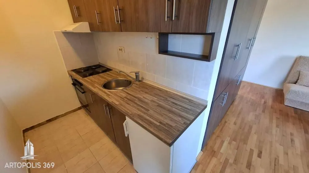 Rent, one bedroom apartment, 30m², Petlovo Brdo, Beograd