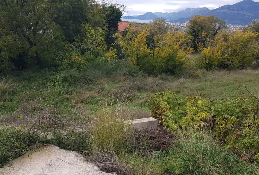 Sale, land lot, 670m², Dobra Voda, Budva