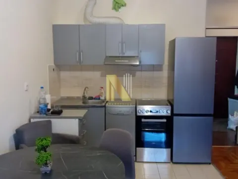 Izdavanje, dvosoban stan, 40m², Sajmište, Novi Sad - image 3