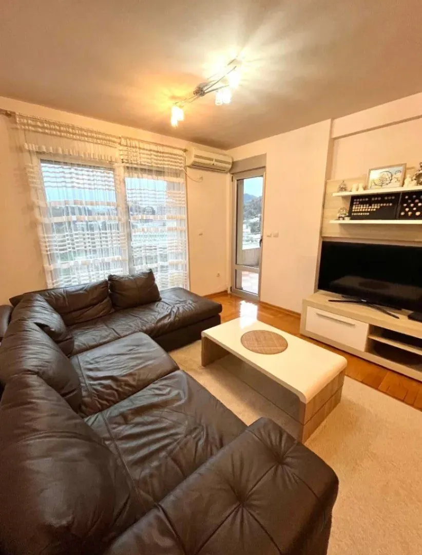 Sale, two bedroom apartment, 81m², Bečići, Budva