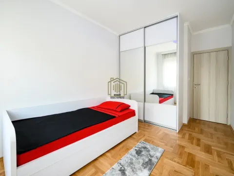 Rent, two bedroom apartment, 65m², Stari Aerodrom, Podgorica - image 2