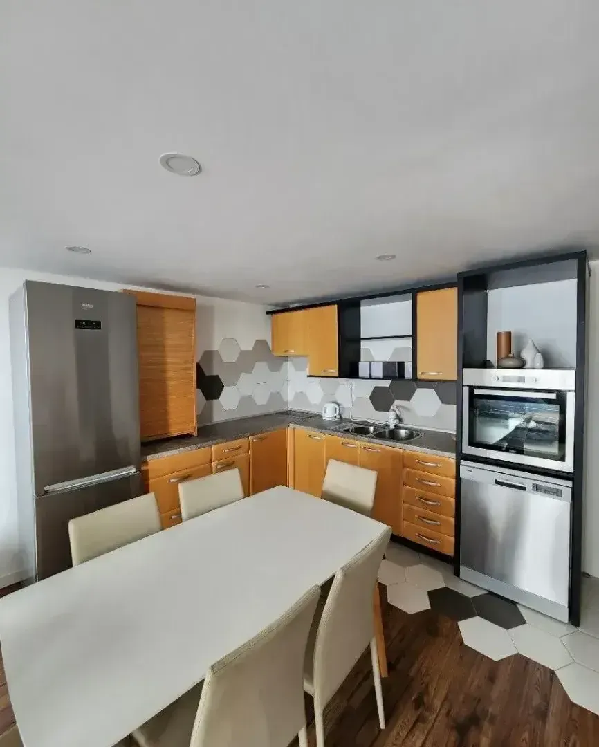 Prodaja, trosoban stan, 92m², Seljanovo, Tivat