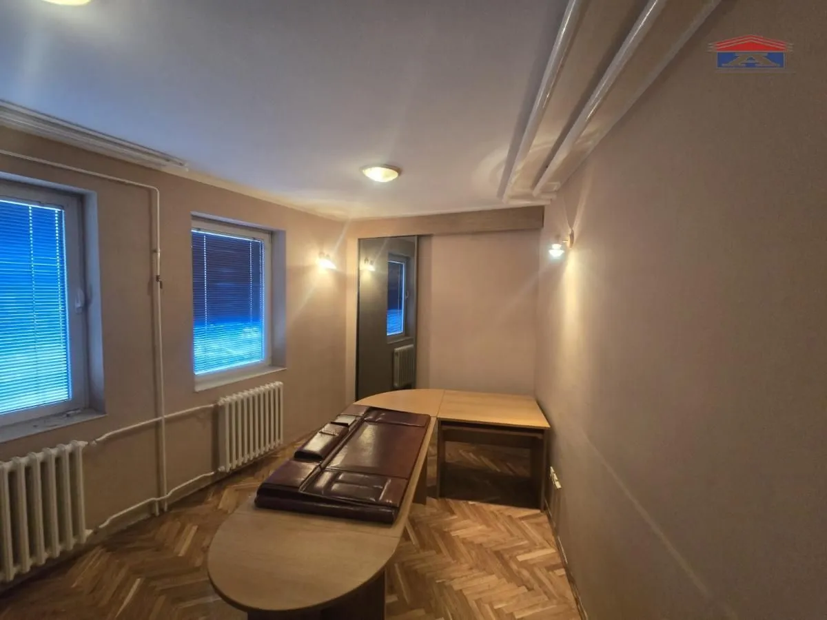 Rent, office space, 40m², Bulevar Oslobodjenja, Novi Sad Sve Podlokacije