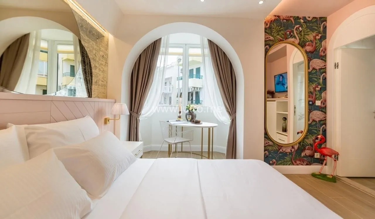 Prodaja, ugostiteljski objekat, 317m², Velji Vinogradi, Budva