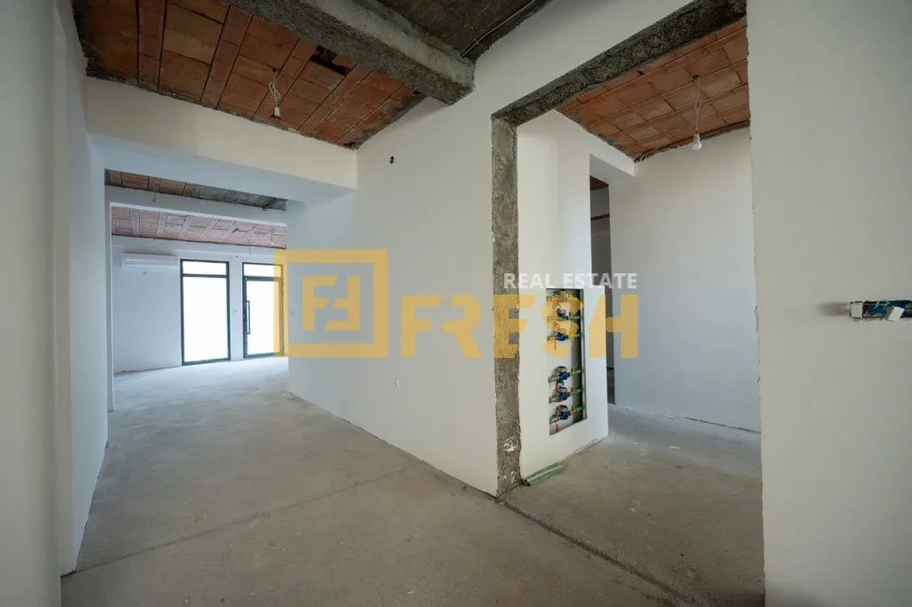 Rent, office space, 110m², Momišići, Podgorica