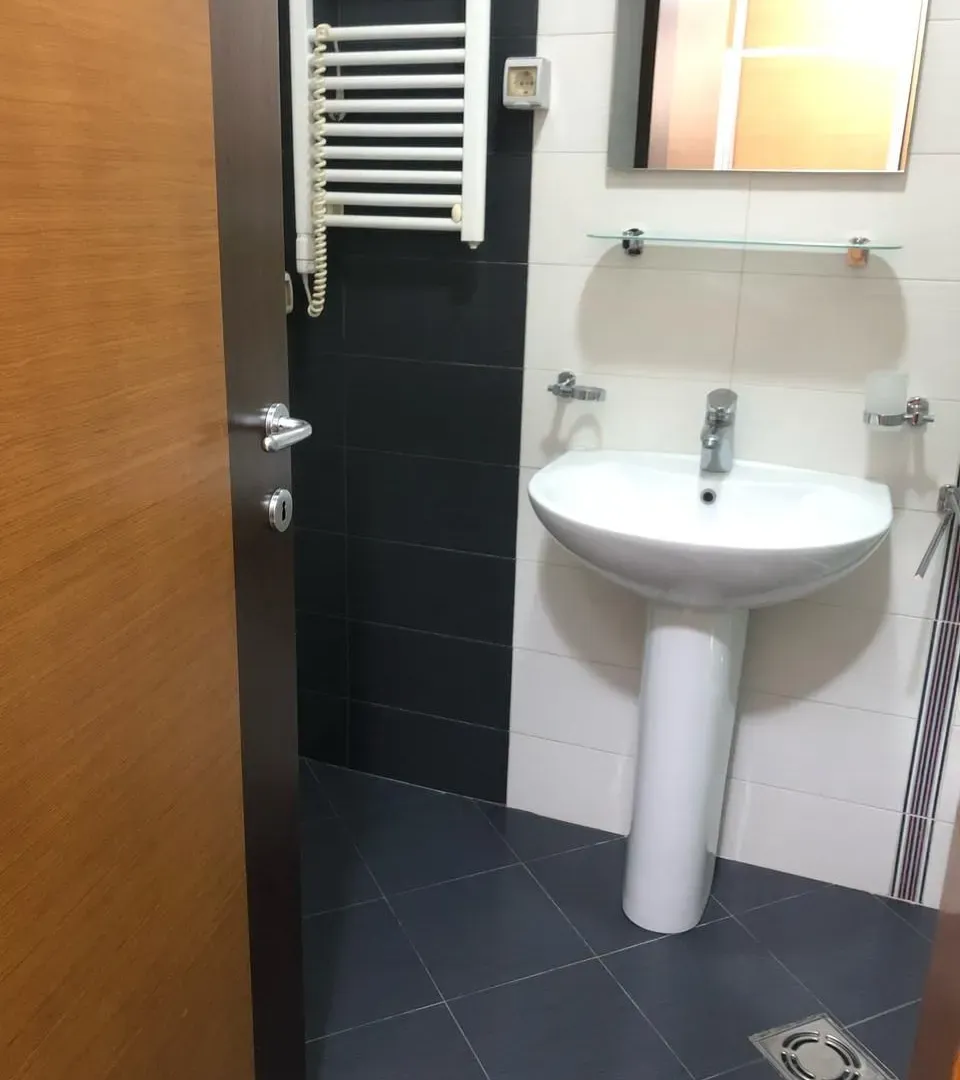 Prodaja, jednosoban stan, 44m², Stari Aerodrom, Podgorica