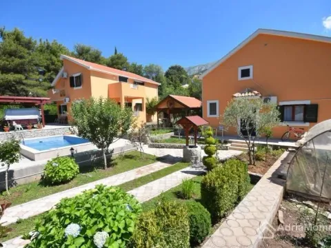 Prodaja, kuća, 266m², Mojdež, Herceg Novi - image 2