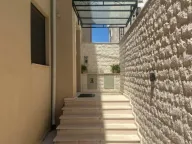 Izdavanje, jednosoban stan, 75m², Pod Kuk, Tivat - image 3