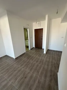 Sale, studio apartment, 30m², Šušanj, Bar - image 10