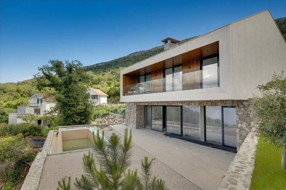Prodaja, kuća, 340m², Zabrđe, Herceg Novi
