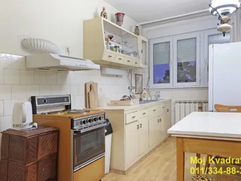 Prodaja, dvosoban stan, 56m², Kalenić Pijaca, Vračar Sve Podlokacije - image 2