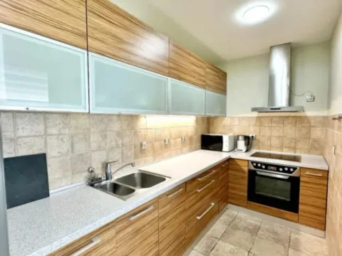 Prodaja, dvosoban stan, 102m², Dobrota, Kotor - image 7