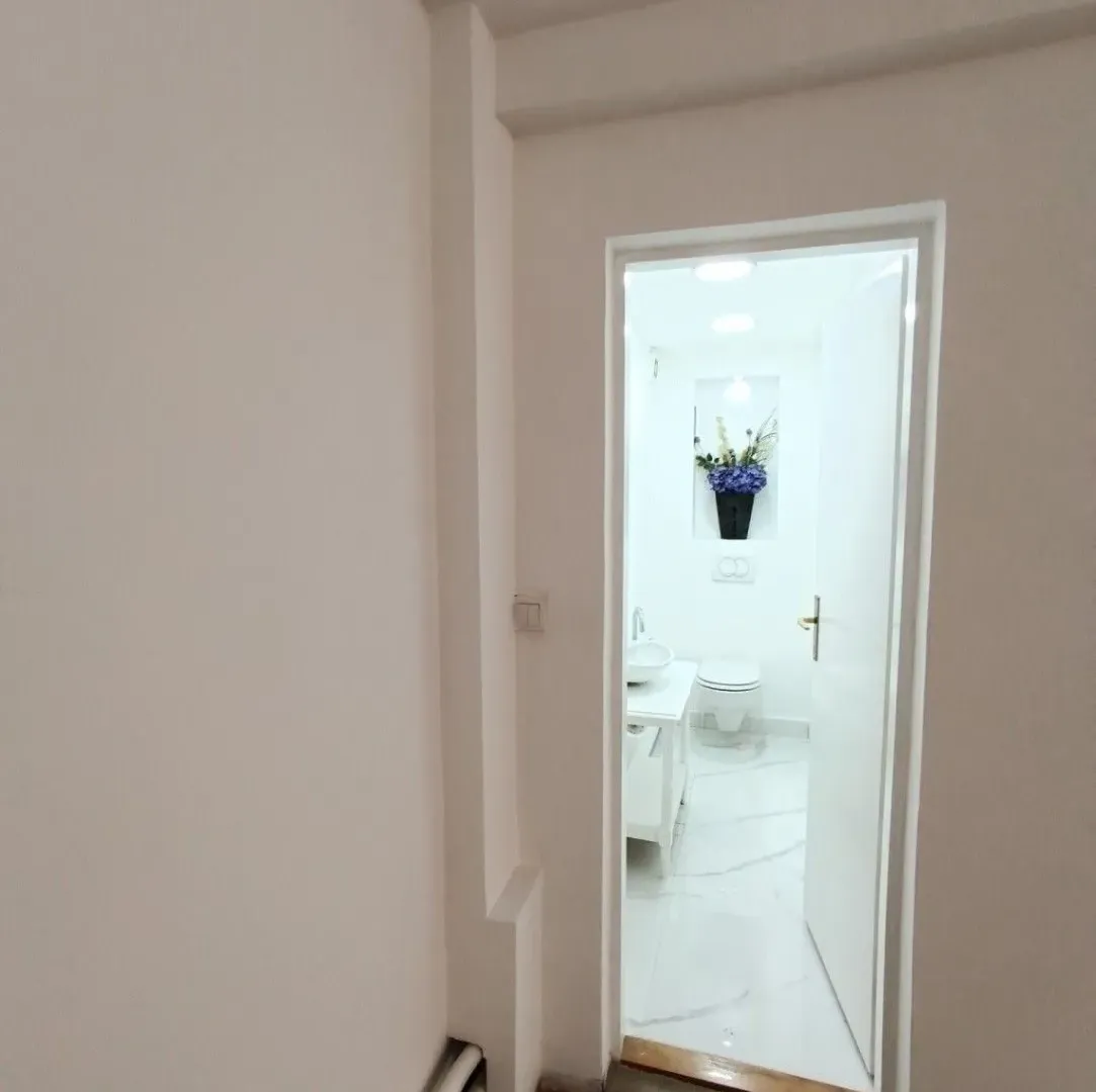 Rent, office space, 120m², Vračar Centar, Vračar Sve Podlokacije