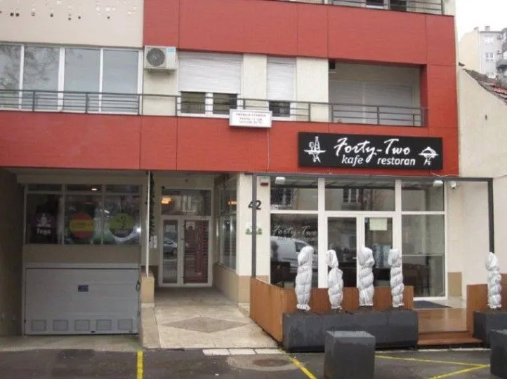 Sale, office space, 130m², Zvezdara Sve Podlokacije, Beograd