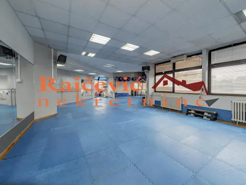 Poslovni prostor in Banovo Brdo