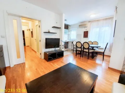 Prodaja, trosoban stan, 57m², Južni Bulevar, Vračar Sve Podlokacije - image 3