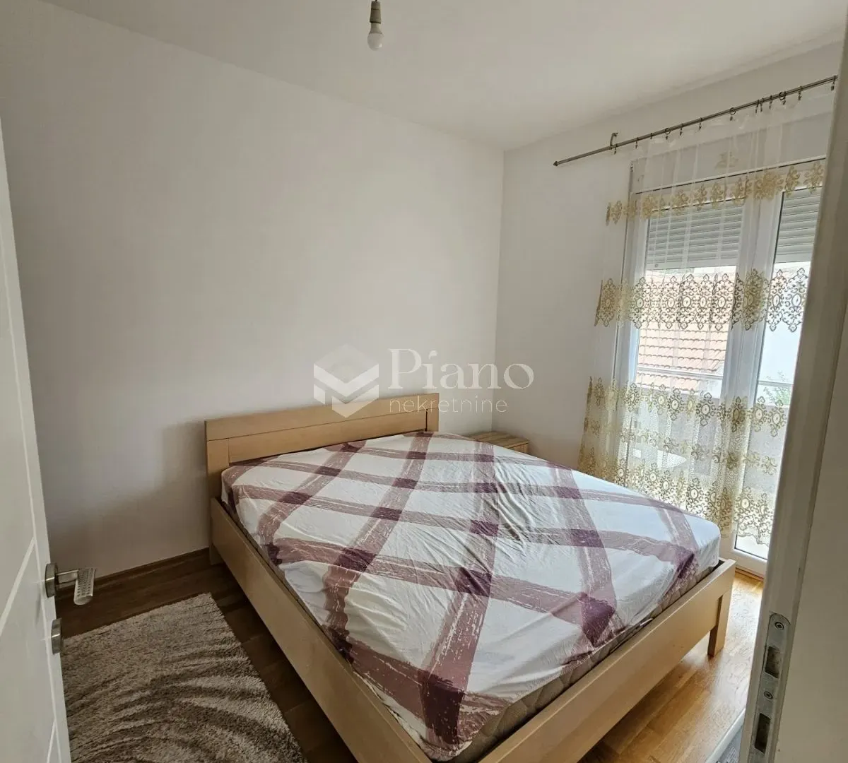 Rent, one bedroom apartment, 42m², Stari Aerodrom, Podgorica