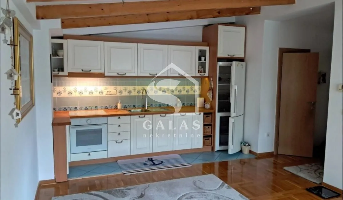 Sale, two bedroom apartment, 58m², Lisičji Potok, Beograd