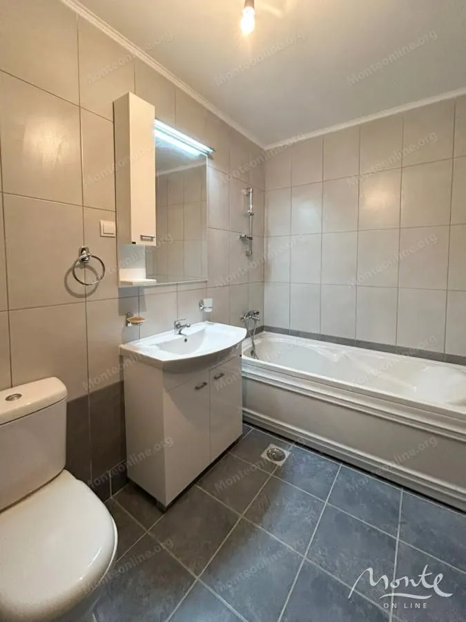 Sale, one bedroom apartment, 85m², Petrovac, Budva