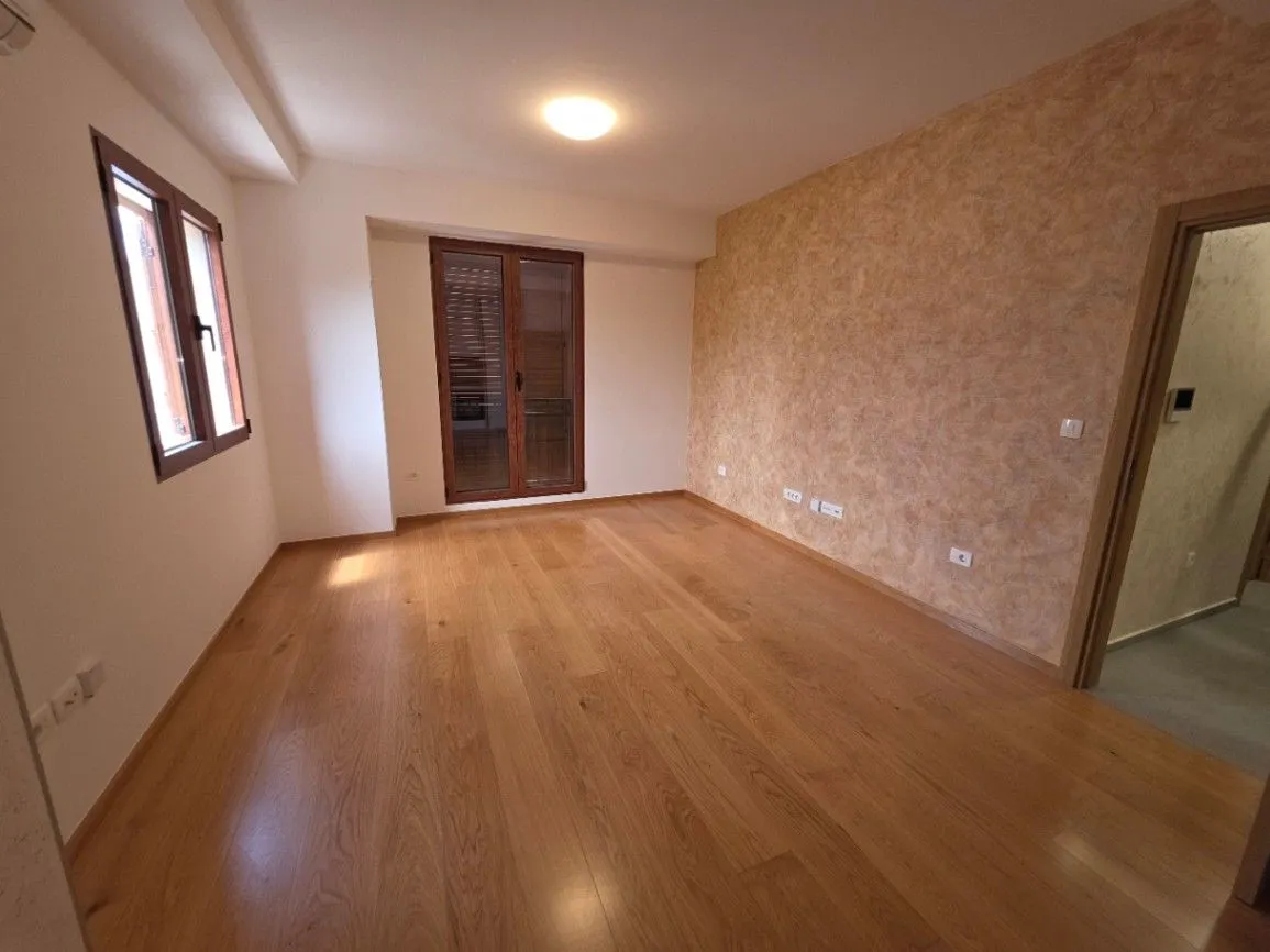 Rent, one bedroom apartment, 42m², Pod Goricom, Podgorica