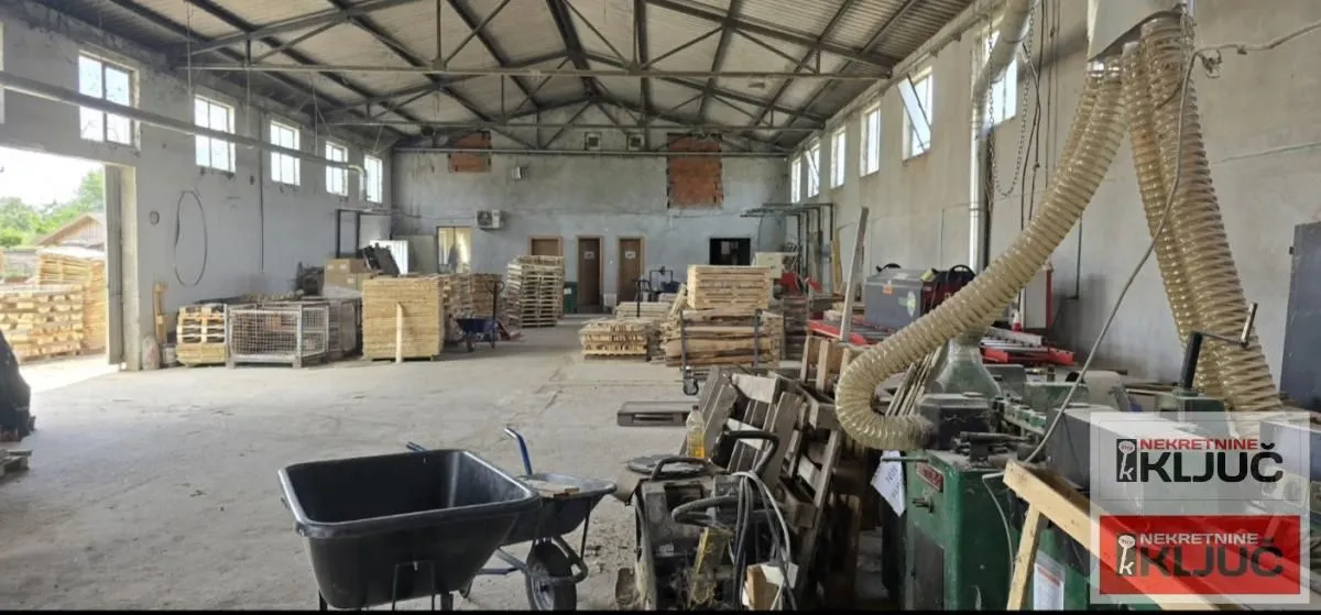 Rent, office space, 720m², Rumenka, Novi Sad Sve Podlokacije