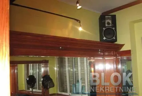 Sale, office space, 70m², Centar, Podgorica - image 2