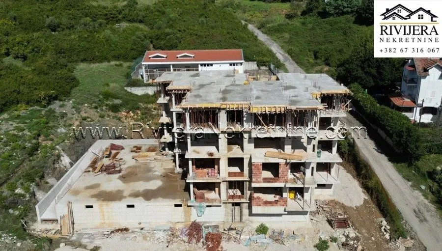 Prodaja, jednosoban stan, 46m², Đenovići, Herceg Novi