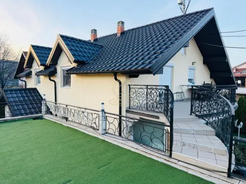 Prodaja, kuća, 570m², Surčin, Beograd - image 9