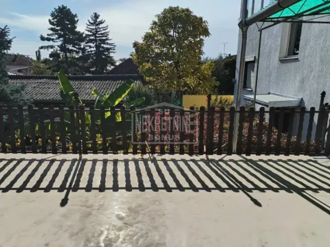 Sale, house, 328m², Železničko Naselje, Subotica - image 3