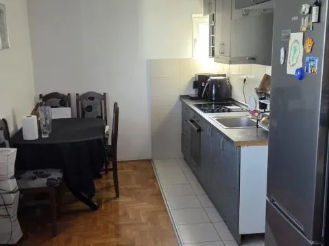 Prodaja, trosoban stan, 76m², Karaburma, Palilula Sve Podlokacije - image 8