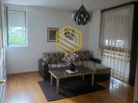 Izdavanje, jednosoban stan, 43m², Blok 5, Podgorica - image 4