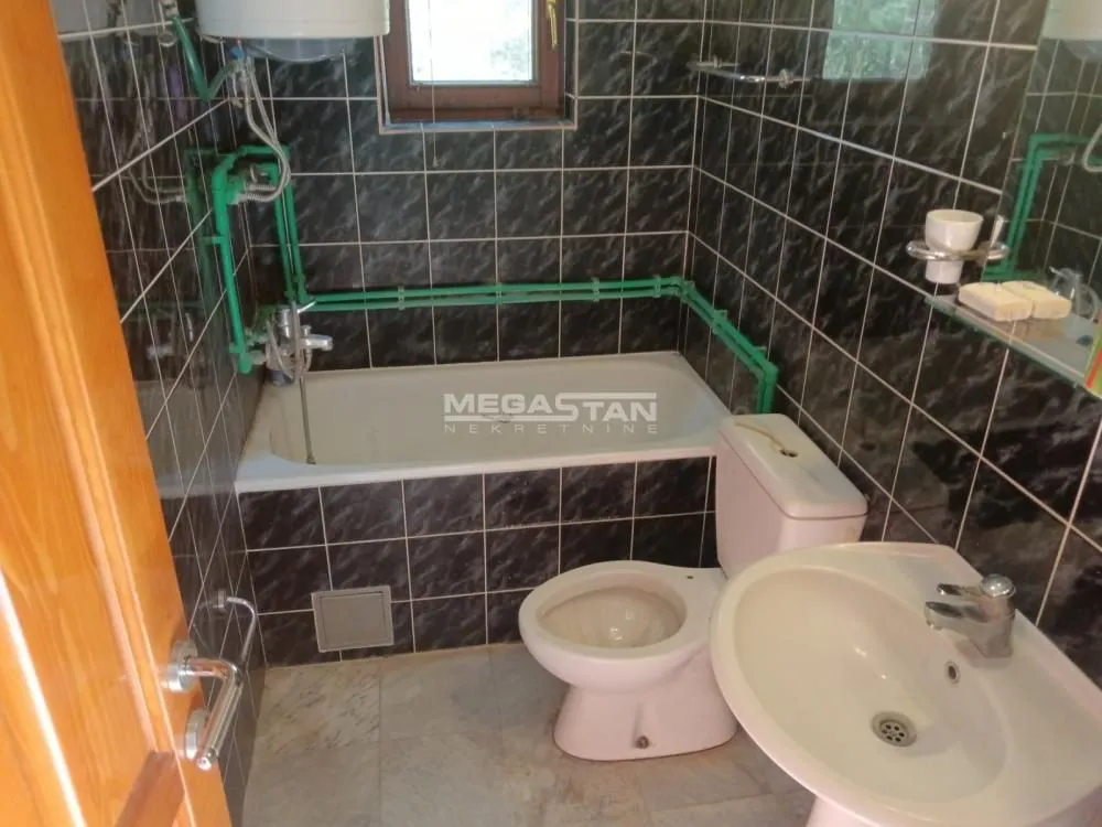 Prodaja, kuća, 191m², Lazarevac, Beograd