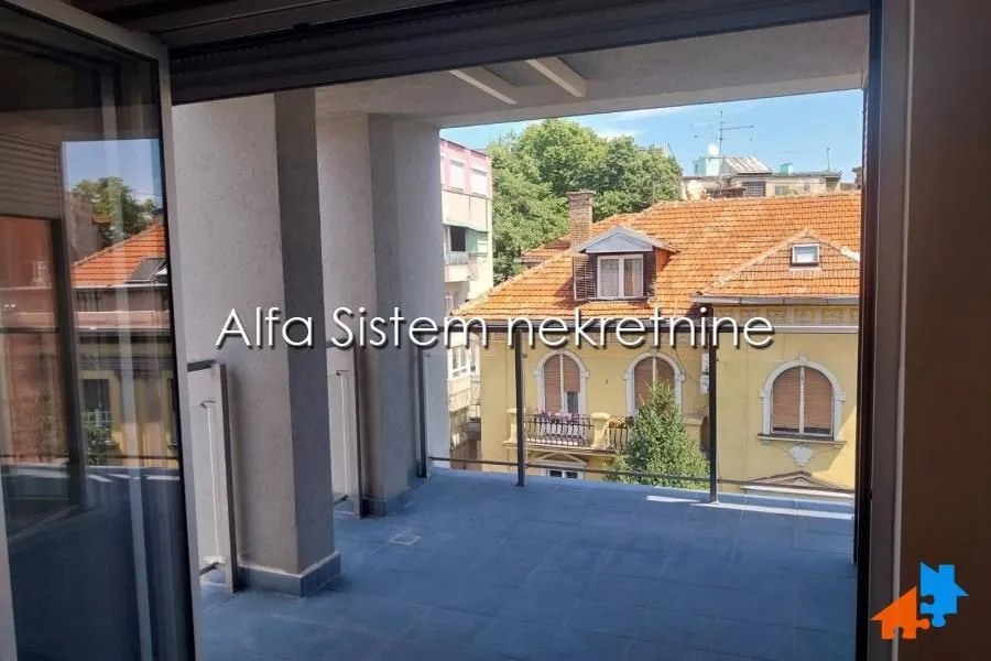 Rent, four bedroom apartment, 170m², Kalenić Pijaca, Vračar Sve Podlokacije
