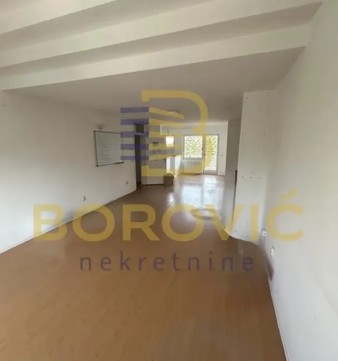 Prodaja, stan, 176m², Autokomanda, Voždovac Sve Podlokacije